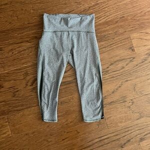 Lululemon capri leggings